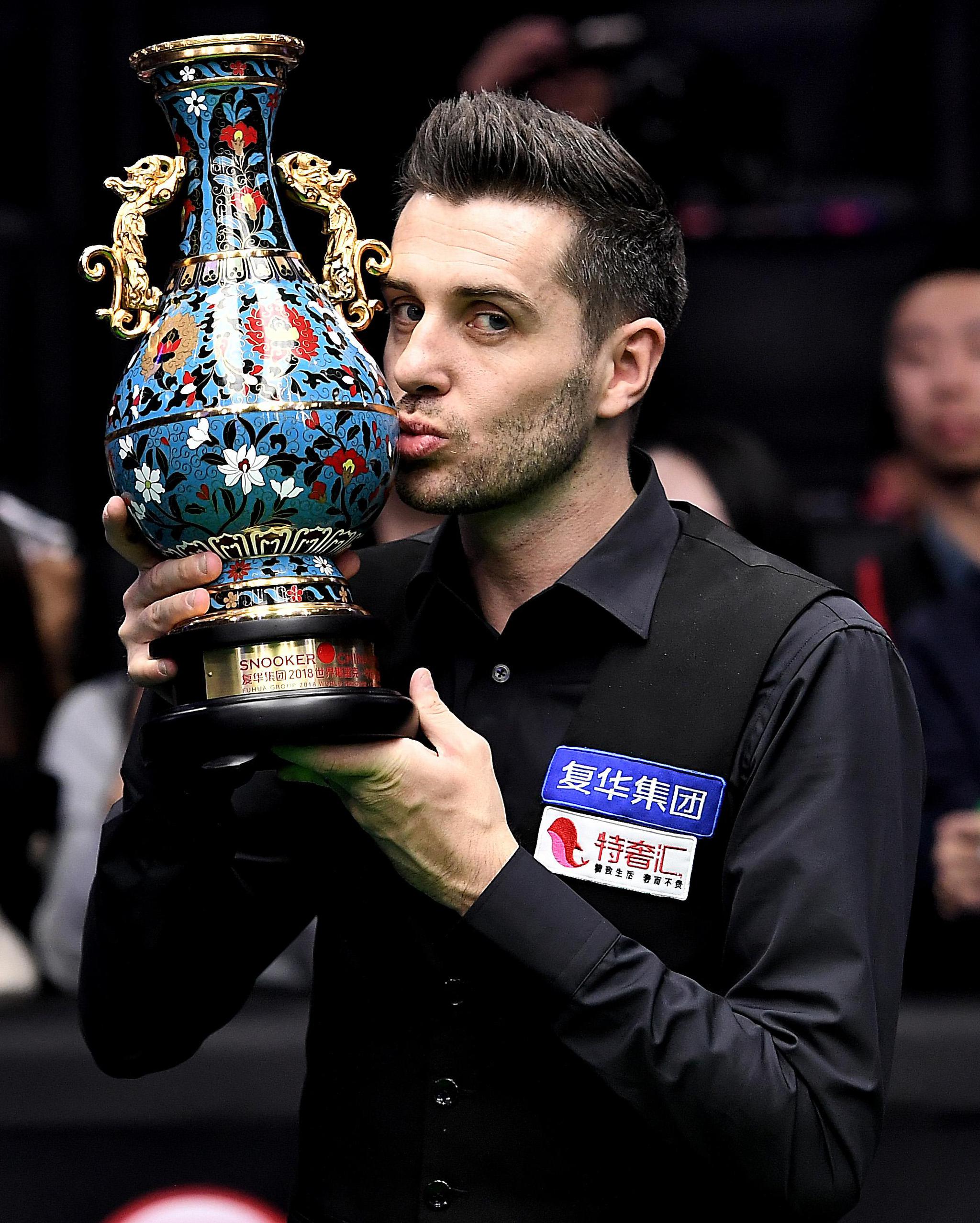 顶级球员必 顶级球员必