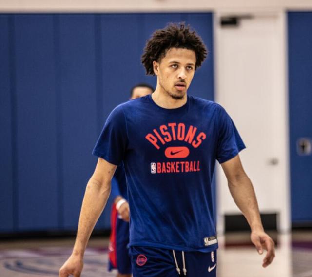 白衣在伯纳 白衣在伯纳