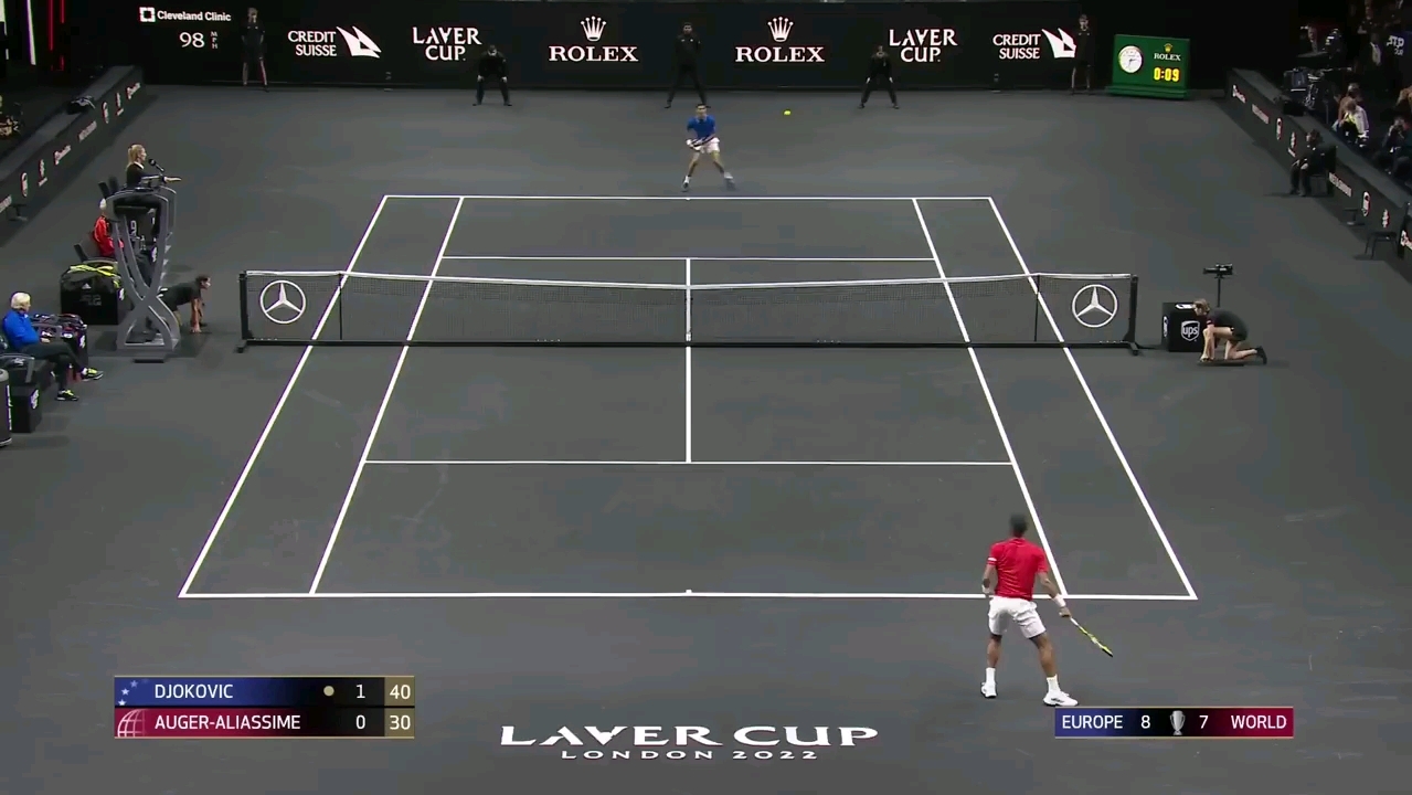 和其他进攻 和其他进攻