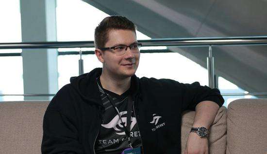 他的挥棒选 他的挥棒选